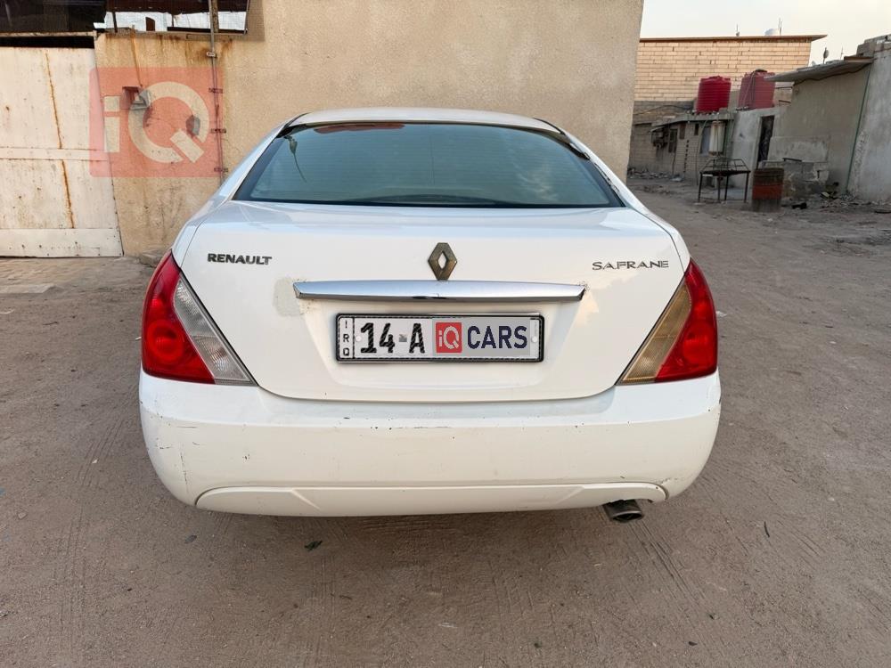 رينو سافران